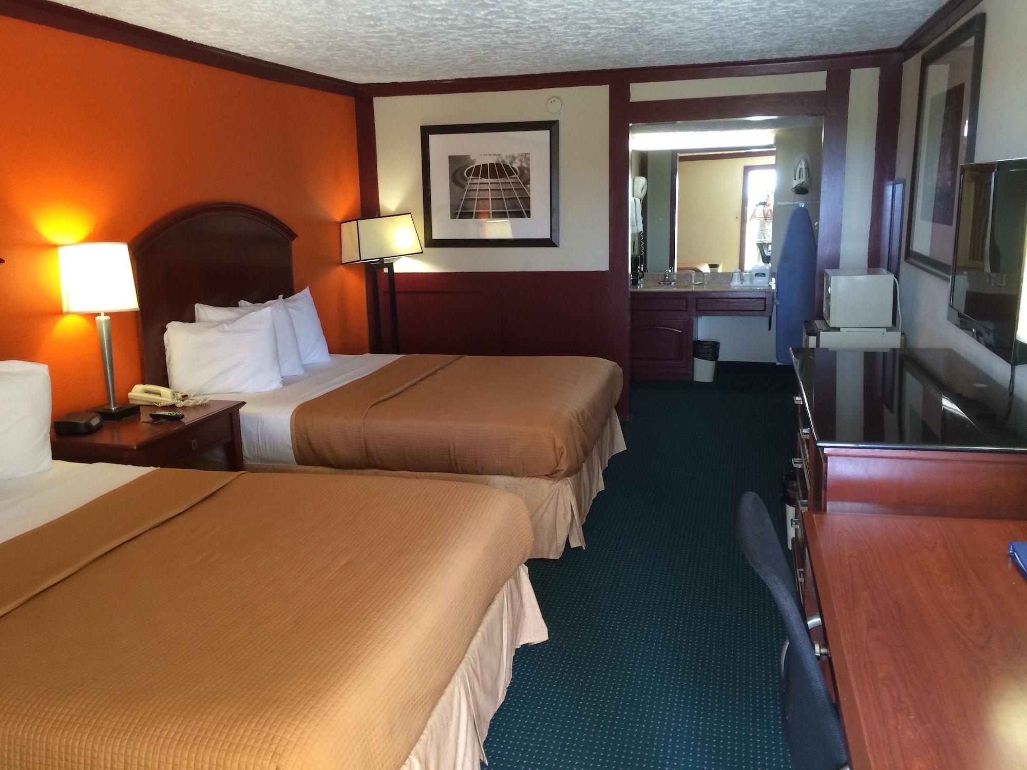 Howard Johnson By Wyndham San Marcos Exterior foto